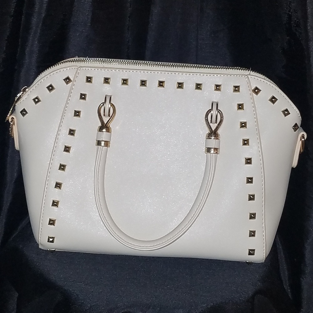 AVBER Cream and gold studded purse